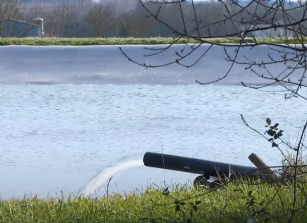 Mégabassines illégales : 9 agriculteurs condamnés à 1,5 M€ d’amendes  - Charente-Maritim Condamnation Justice Mégabassines Nature Environnement