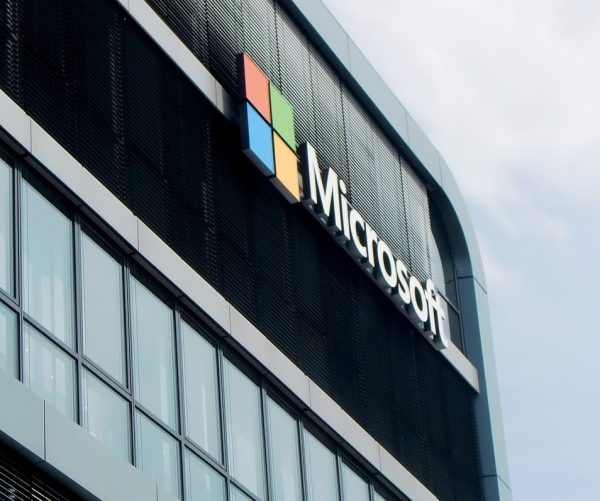 Microsoft stocke une mine de renseignements israéliens, utilisée pour attaquer les Palestiniens  - Génocide à Gaza Microsoft