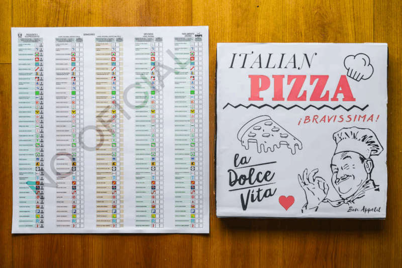 "Plus grand qu’une pizza familiale" : le bulletin géant des élections au Pérou  - Élections Insolite Pérou