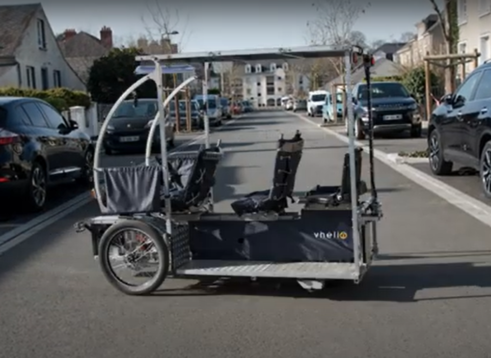 Ils ont créé un vélo solaire à fabriquer soi-même, le vhélio  - Action environnementale Environnement Initiatives Inventions Transports Vélo